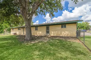 516 W Fourteenth St, Shiner, TX 77984 - Photo 20