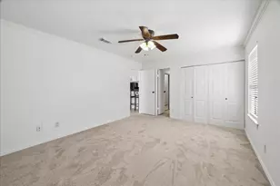 15714 Pipers View Dr, Houston, TX 77598 - Photo 18