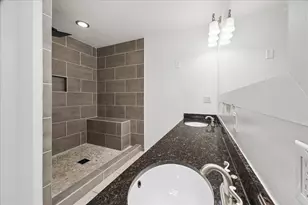 15714 Pipers View Dr, Houston, TX 77598 - Photo 18