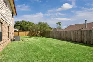 15714 Pipers View Dr, Houston, TX 77598 - Photo 30