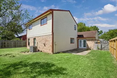 15714 Pipers View Drive, Houston, TX 77598 - Photo 28