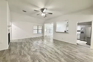 3226 Candlepine Dr, Spring, TX 77388 - Photo 10