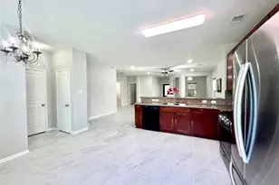 3119 Cambridge Meadows Ln, Dickinson, TX 77539 - Photo 10