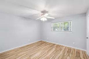 6002 McKnight St, Houston, TX 77035 - Photo 16