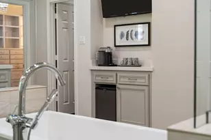 3 Regent Ct, Sugar Land, TX 77478 - Photo 30