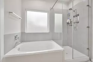 14226 Lake Lodge Dr, Conroe, TX 77384 - Photo 20