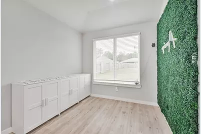 14226 Lake Lodge Drive, Conroe, TX 77384 - Photo 12