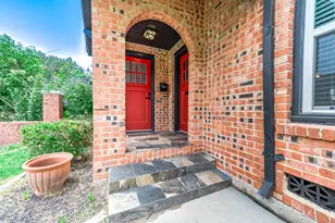 2511 Arbor St, Houston, TX 77004 - Photo 2