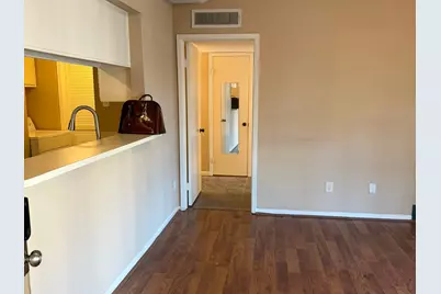 9000 Bissonnet Street #512, Houston, TX 77074 - Photo 4