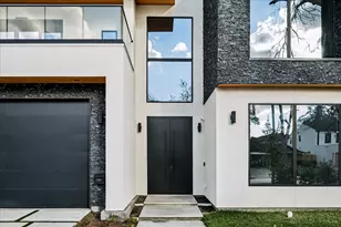 1730 Bayram Dr, Houston, TX 77055 - Photo 2