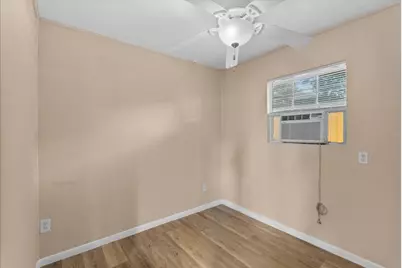 12615 Old River Drive, Mont Belvieu, TX 77523 - Photo 38