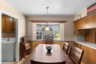 12615 Old River Dr, Mont Belvieu, TX 77523 - Photo 8