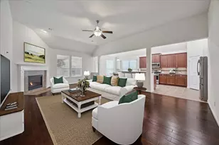 15803 Graham Spring Ln, Houston, TX 77044 - Photo 10