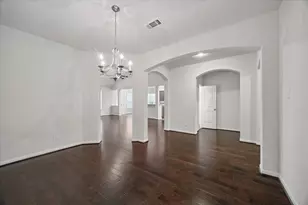 15803 Graham Spring Ln, Houston, TX 77044 - Photo 8