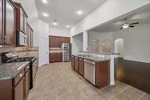 15803 Graham Spring Ln, Houston, TX 77044 - Photo 12