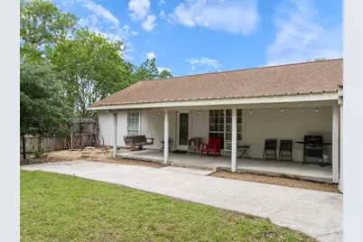 1103 Green Avenue, Palacios, TX 77465 - Photo 32