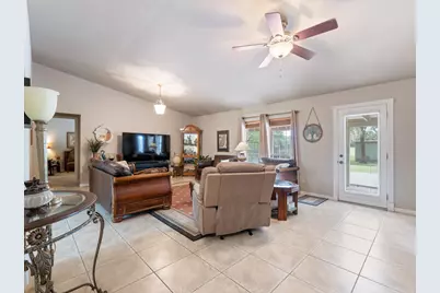 1103 Green Avenue, Palacios, TX 77465 - Photo 8