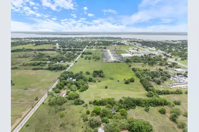 1103 Green Avenue, Palacios, TX 77465 - Photo 46