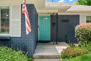 4002 Drummond St, Houston, TX 77025 - Photo 2