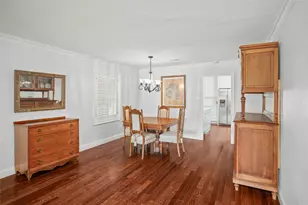 4002 Drummond St, Houston, TX 77025 - Photo 10
