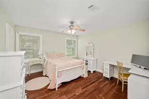 4002 Drummond St, Houston, TX 77025 - Photo 22