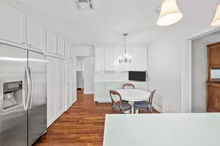 4002 Drummond St, Houston, TX 77025 - Photo 6