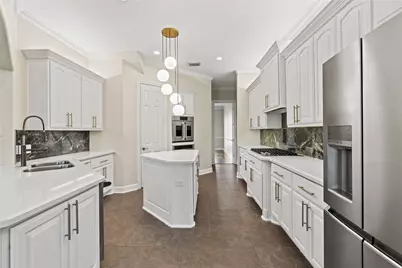 505 Constellation Boulevard, League City, TX 77573 - Photo 6