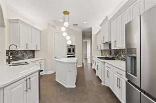 505 Constellation Blvd, League City, TX 77573 - Photo 6