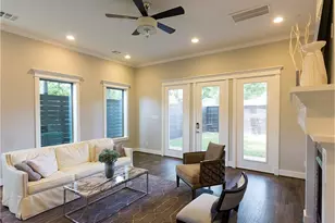 1023 E 24th St, Houston, TX 77009 - Photo 22