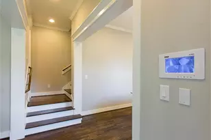 1023 E 24th St, Houston, TX 77009 - Photo 4