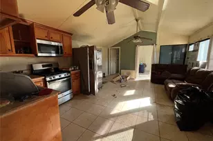 11414 Kirkwyn Dr, Houston, TX 77089 - Photo 6