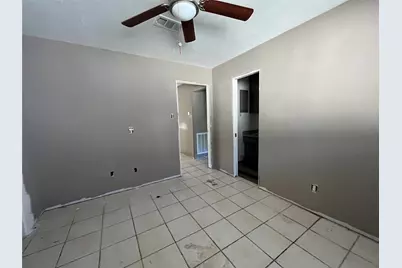11414 Kirkwyn Drive, Houston, TX 77089 - Photo 10