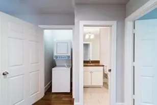 1919 Lombardy St, Houston, TX 77023 - Photo 6