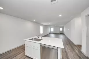 1027 Bluegill Ln, Alvin, TX 77511 - Photo 20