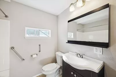 2226 103rd Street, Galveston, TX 77554 - Photo 12