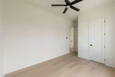 1122 E 27th St #B, Houston, TX 77009 - Photo 46