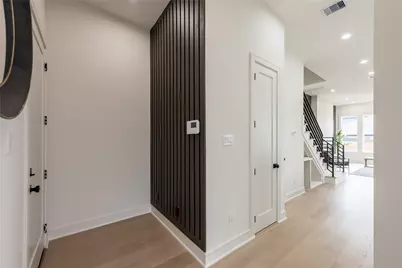 1122 E 27th St #B, Houston, TX 77009 - Photo 4