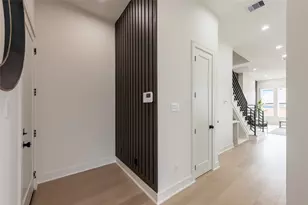 1122 E 27th St, Houston, TX 77009 - Photo 4