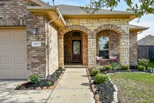 4103 Churchill Pl Ct, Fulshear, TX 77441 - Photo 2