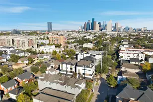 1628 Van Buren St, Houston, TX 77006 - Photo 6