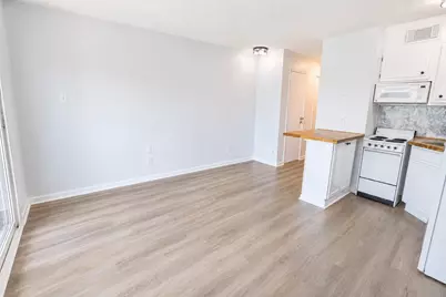 6102 Seawall Boulevard #213, Galveston, TX 77551 - Photo 6