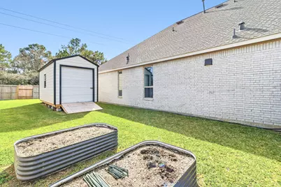 15418 Kings Lake Court, Mont Belvieu, TX 77523 - Photo 38