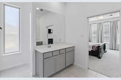 15418 Kings Lake Court, Mont Belvieu, TX 77523 - Photo 20