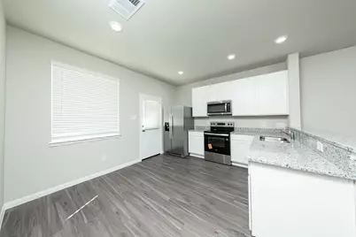 8127 Vanilla Orchid Drive, Houston, TX 77016 - Photo 6