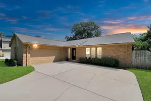 11506 Barwood Bend Dr, Houston, TX 77065 - Photo 1