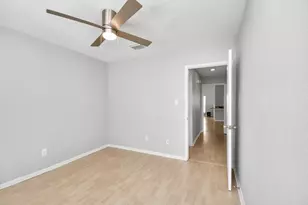 11506 Barwood Bend Dr, Houston, TX 77065 - Photo 32