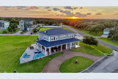 102 Smith Cove Road, Rockport, TX 78382 - Photo 32