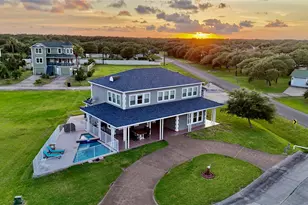 102 Smith Cove Rd, Rockport, TX 78382 - Photo 32