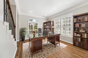 2006 Raven's Crest Dr, Sugar Land, TX 77478 - Photo 8