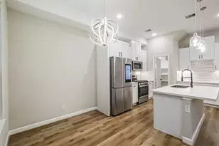 2353 Hoskins Dr, Houston, TX 77080 - Photo 18